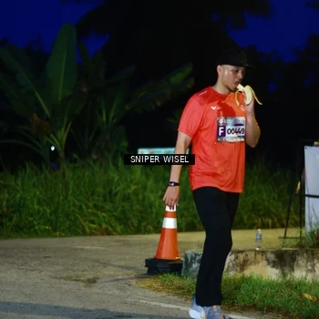 Runner Photo 8440316