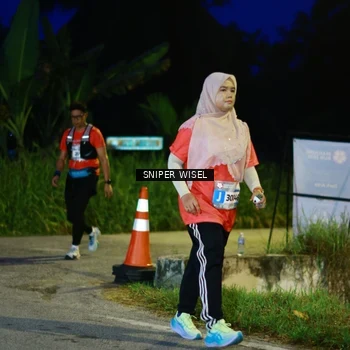 Runner Photo 8440321