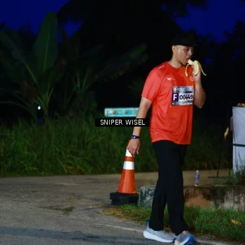 Runner Photo 8440323