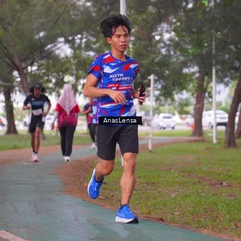 Runner Photo 8440327