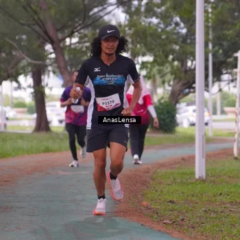 Runner Photo 8440352