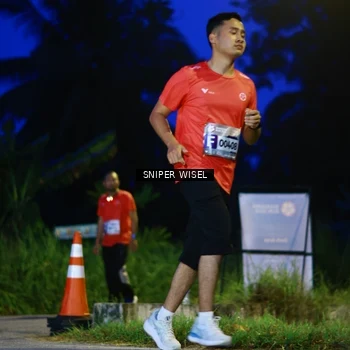 Runner Photo 8440421