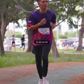 Runner Photo 8440428