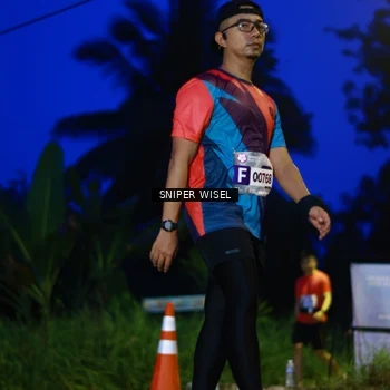 Runner Photo 8440436