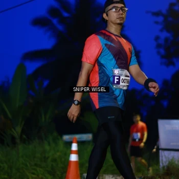 Runner Photo 8440442