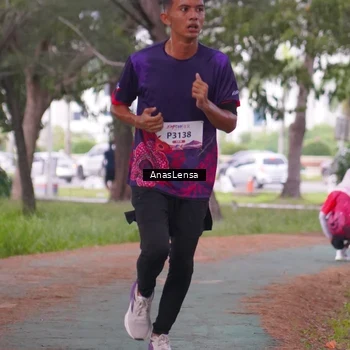 Runner Photo 8440446