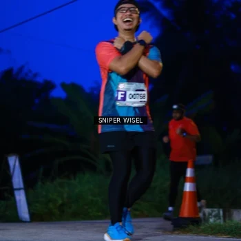 Runner Photo 8440462