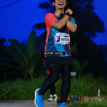 Runner Photo 8440463