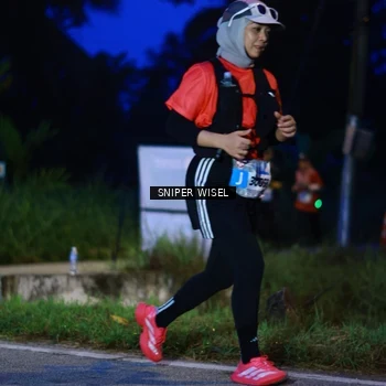 Runner Photo 8440496