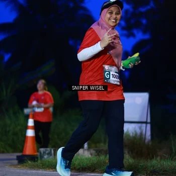 Runner Photo 8440501