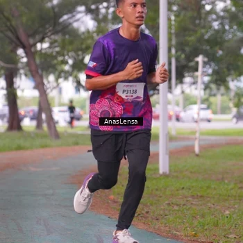 Runner Photo 8440509