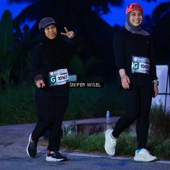 Runner Photo 8440543