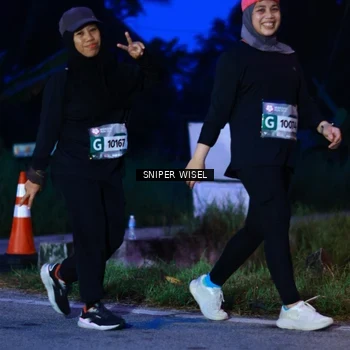 Runner Photo 8440553