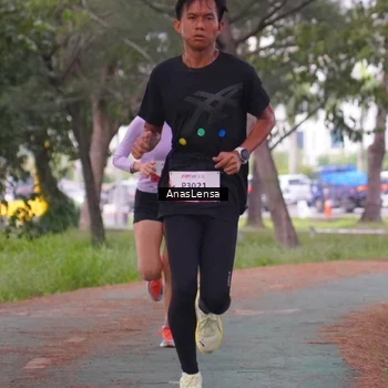 Runner Photo 8440582