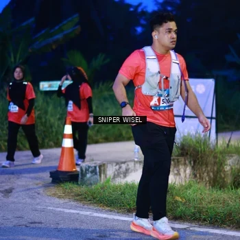 Runner Photo 8440632