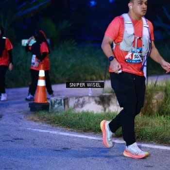 Runner Photo 8440635