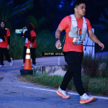 Runner Photo 8440638