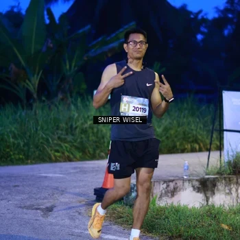 Runner Photo 8440645
