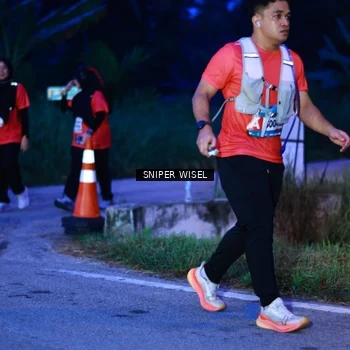 Runner Photo 8440647
