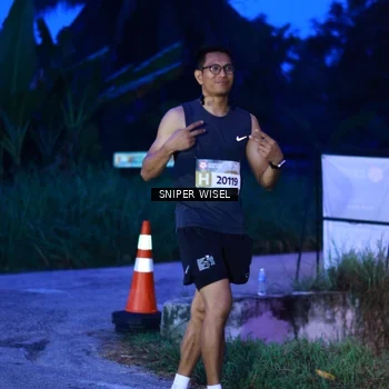 Runner Photo 8440649