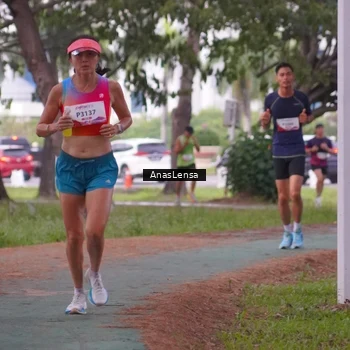 Runner Photo 8440671