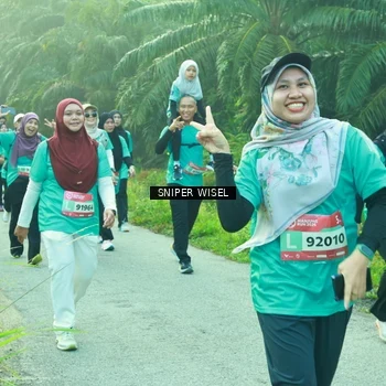 Runner Photo 8440697