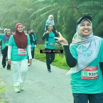 Runner Photo 8440703