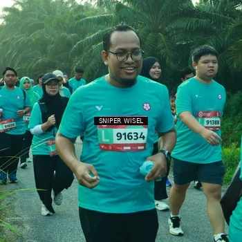 Runner Photo 8440706