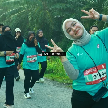 Runner Photo 8440708