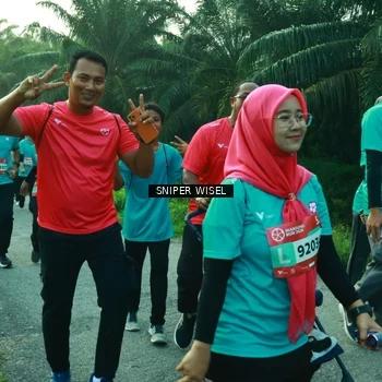 Runner Photo 8440725