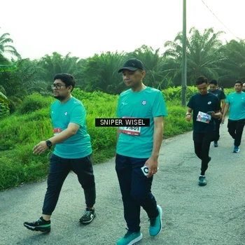 Runner Photo 8440741