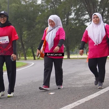 Runner Photo 8440782