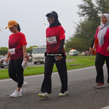 Runner Photo 8440806