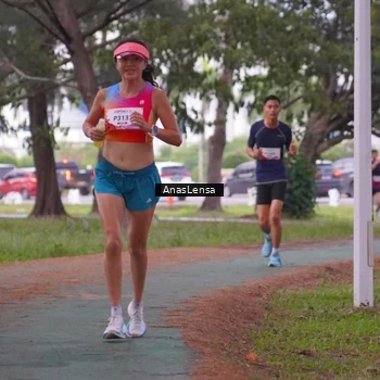 Runner Photo 8440872