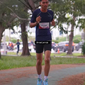 Runner Photo 8440987