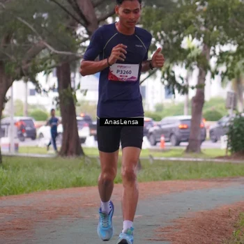 Runner Photo 8440988