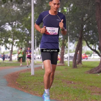 Runner Photo 8441047