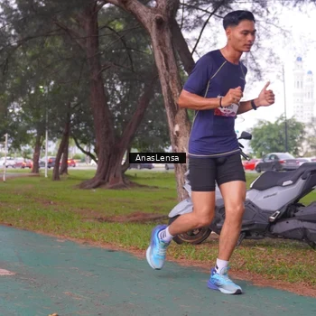 Runner Photo 8441073
