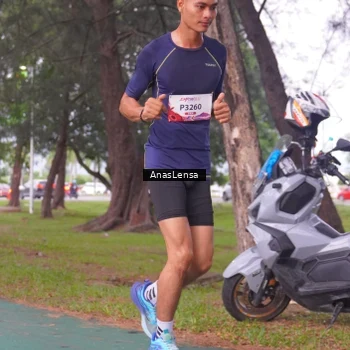 Runner Photo 8441076