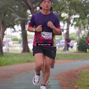 Runner Photo 8441131