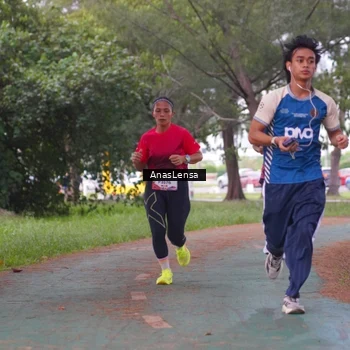 Runner Photo 8441212