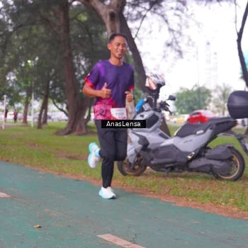 Runner Photo 8441299