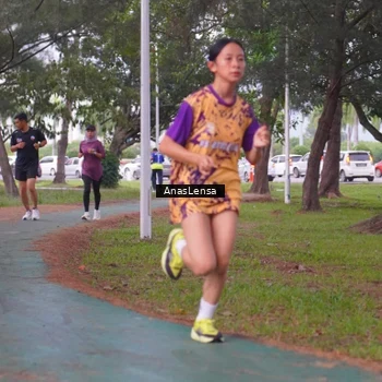 Runner Photo 8441347