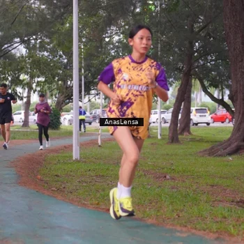 Runner Photo 8441363