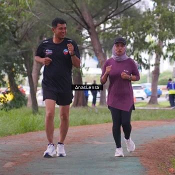 Runner Photo 8441367