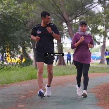Runner Photo 8441385