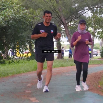 Runner Photo 8441387