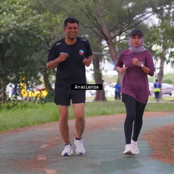 Runner Photo 8441389