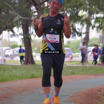 Runner Photo 8441431