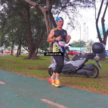 Runner Photo 8441506